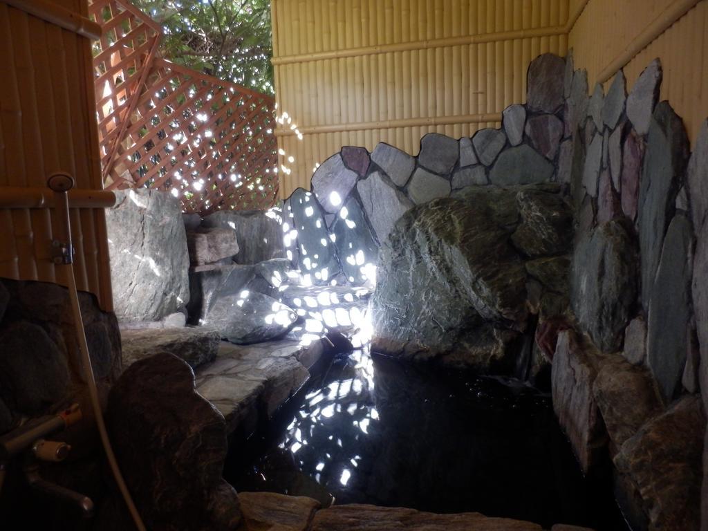 ホテル ペンションイズミ 伊豆市 エクステリア 写真