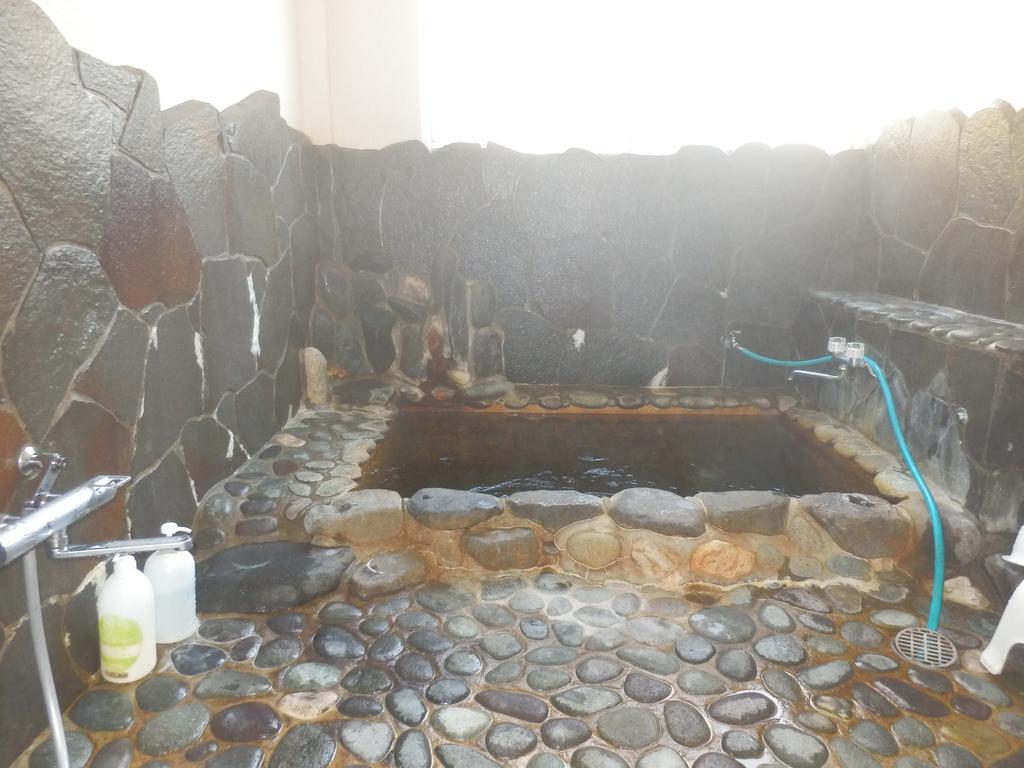 ホテル ペンションイズミ 伊豆市 エクステリア 写真