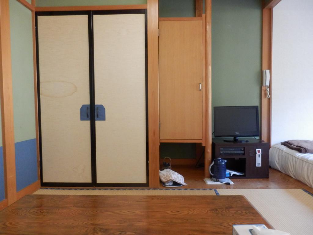 ホテル ペンションイズミ 伊豆市 エクステリア 写真